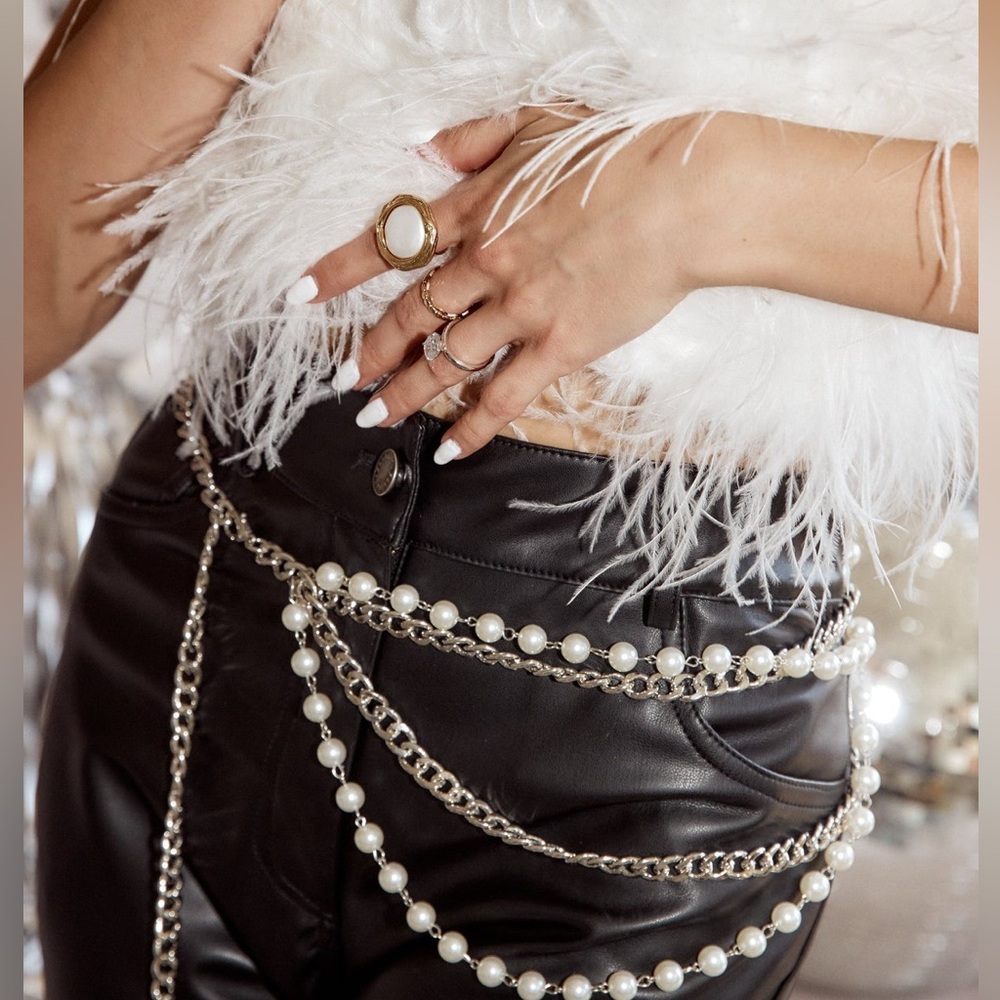 NWT 12th Tribe Pearl and Silver Chain Belt